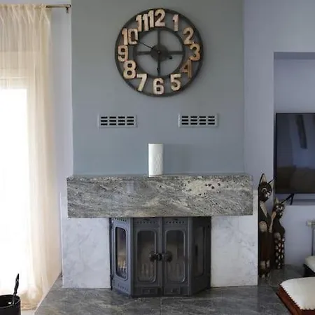 Dafne's Retreat By Kottas Nea Plagia