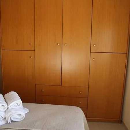 Dafne's Retreat By Kottas Nea Plagia