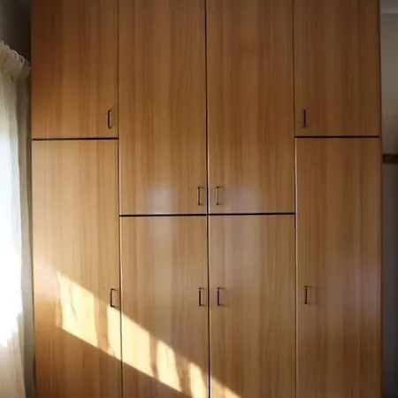 Dafne's Retreat By Kottas Apartmán