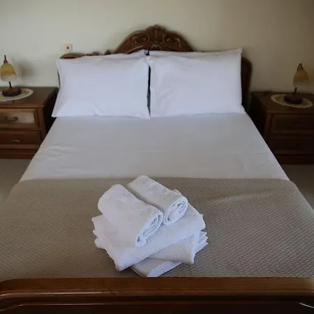 Dafne's Retreat By Kottas Nea Plagia