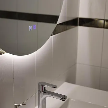 Dafne's Retreat By Kottas Apartmán *