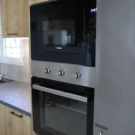 Dafne's Retreat By Kottas