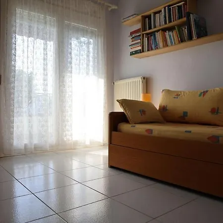 Dafne's Retreat By Kottas * Nea Plagia