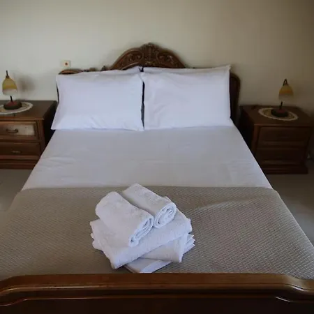 Dafne's Retreat By Kottas * Nea Plagia