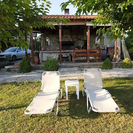 Dafne's Retreat By Kottas *